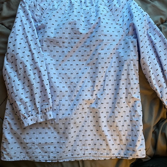 Talbots 3/4 sleeve Perwinkle w/ black polka dots 100% cotton small - Picture 4 of 5